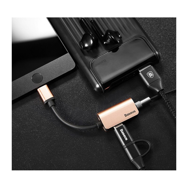 BASEUS Type-C Vyr. į Type-C Moter. ir 3.5mm Adapteris – Juodas BASEUS Type-C Vyr. į Type-C Moter. ir 3.5mm Adapteris – Juodas